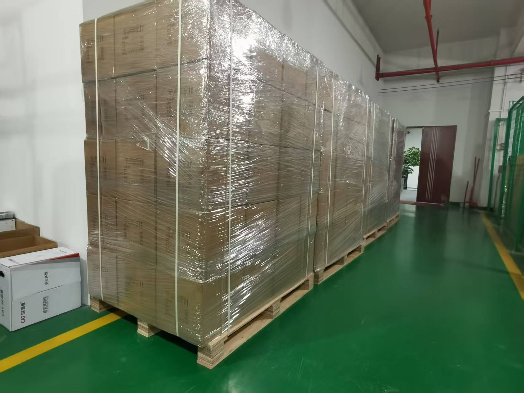 1-pixel LED grid floor lamp - RGB color temperature - 300x300x68MM in size - suitable for game control-Fast response speed - Stable quality