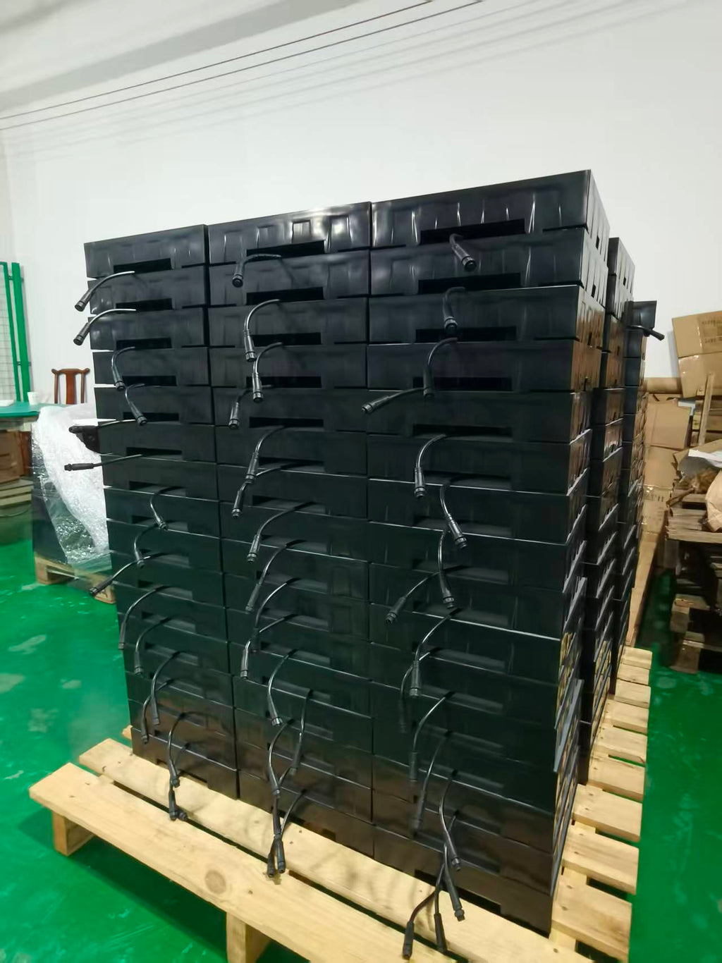 1-pixel LED grid floor lamp - RGB color temperature - 300x300x68MM in size - suitable for game control-Fast response speed - Stable quality